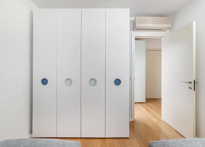 Hermosa Luxury Split