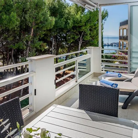 Hermosa Luxury Apartmán *